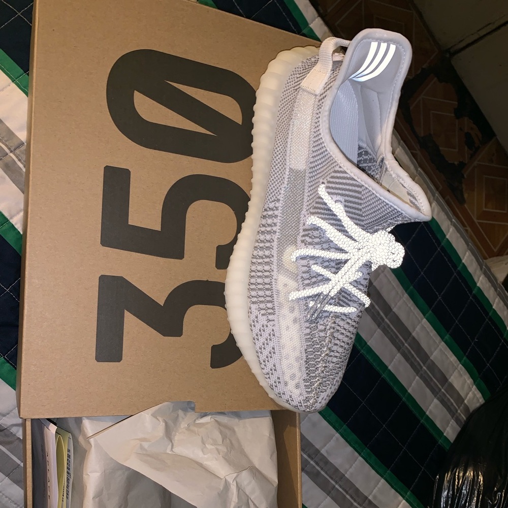 Yeezy 350 static non-reflective